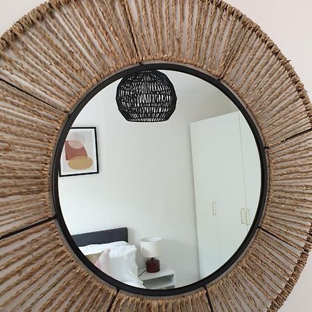 Cheerful 1 Private Room-Ensuite With Free Parking Silverdale  Exterior foto