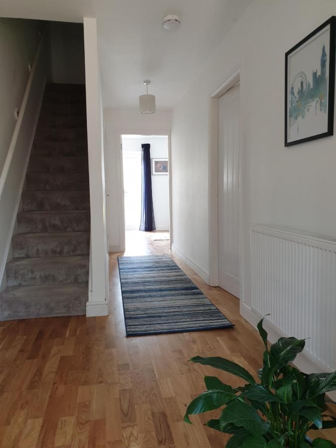 Cheerful 1 Private Room-Ensuite With Free Parking Silverdale  Exterior foto